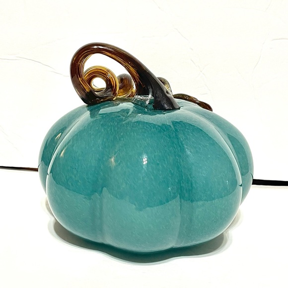 Dusty Blue Blown Glass Pumpkin With Brown Curly Stem 6" - Picture 4 of 8
